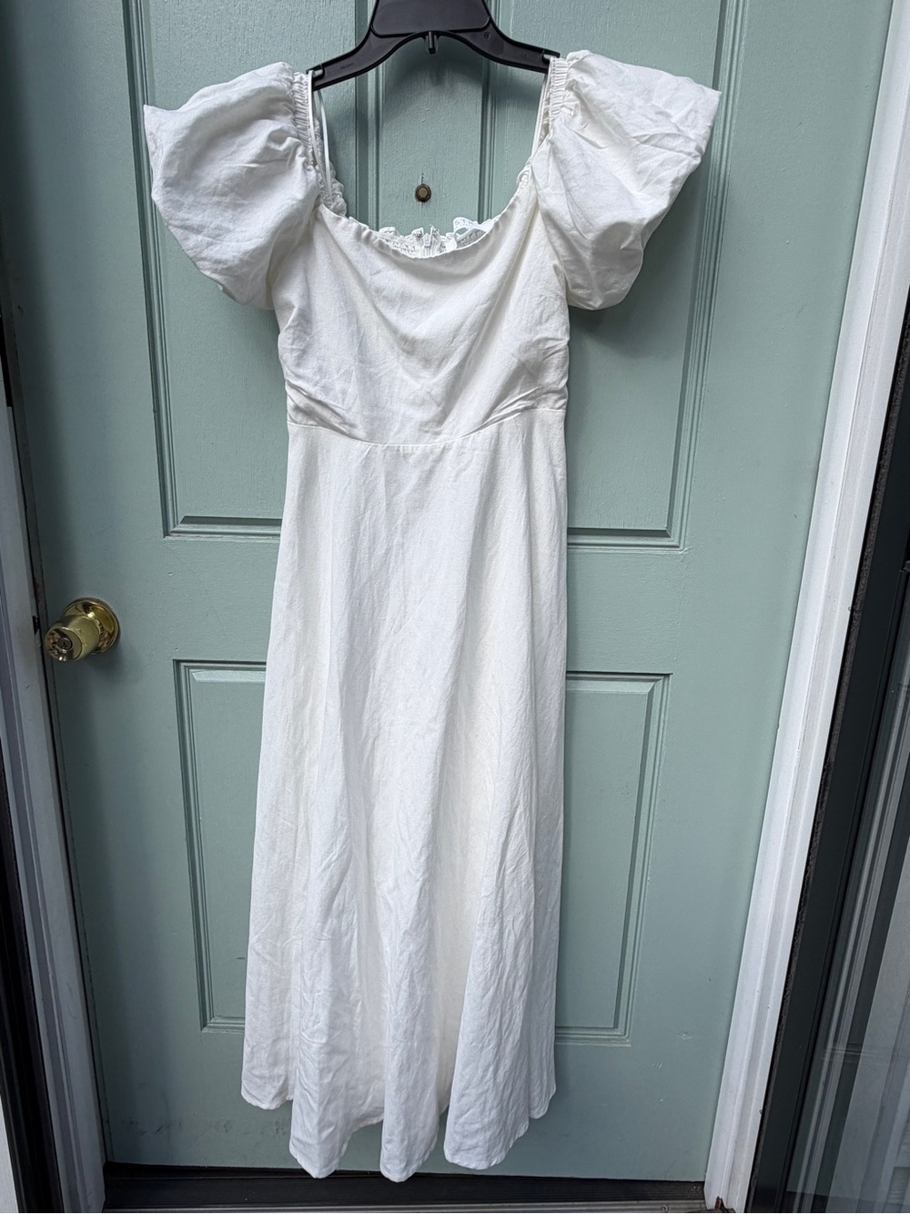 ASTR the Label Linen Blend White Puff-Sleeve Dress with Slit - Small